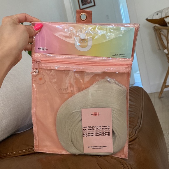 INSERT NAME HERE U CLIP 22” PLATINUM - Picture 5 of 5